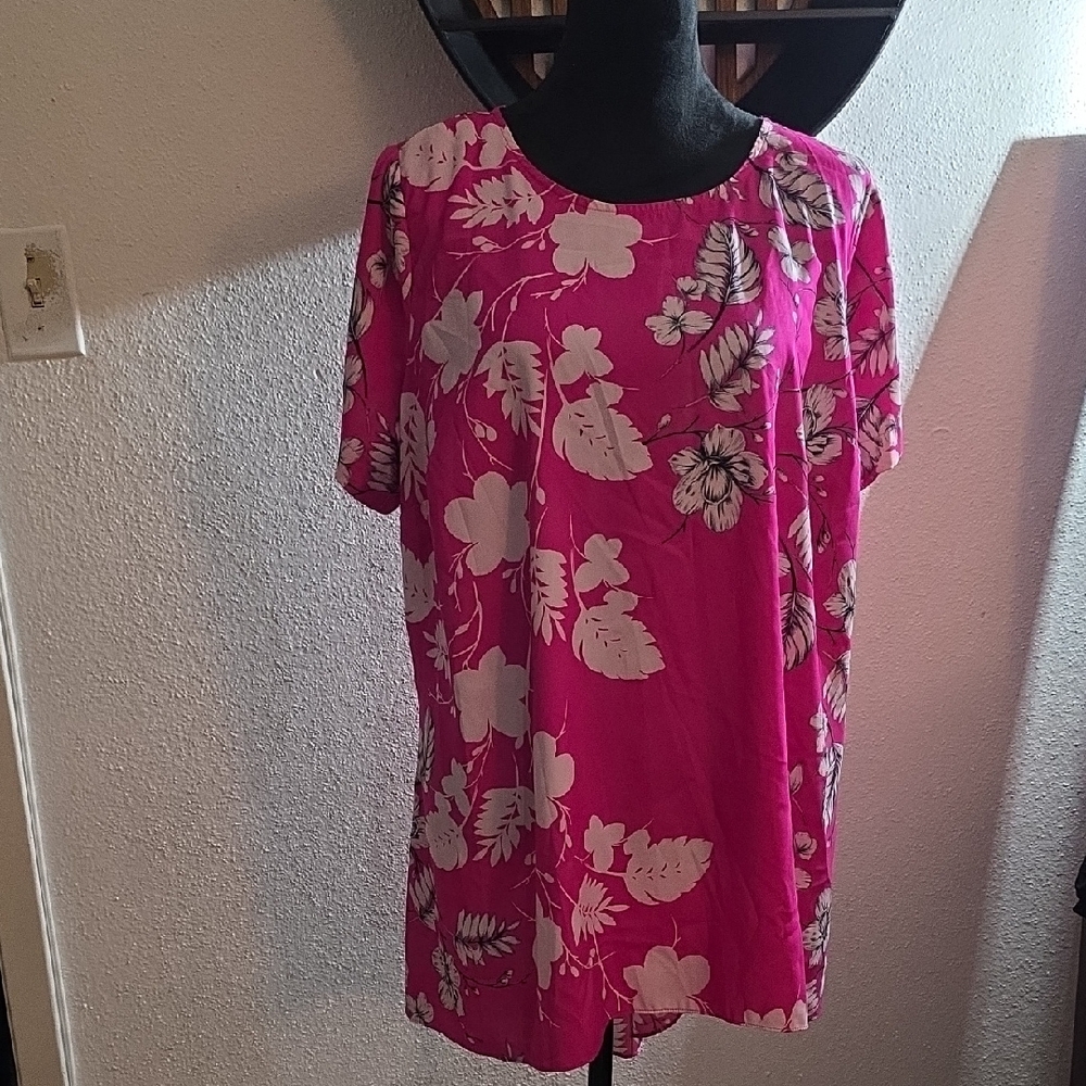 Vince Camuto Pink Floral Blouse